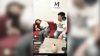 [麻豆特辑]MDS-003 同事来家中喝酒 剧情演绎借酒慰藉来家中的伤心女同事